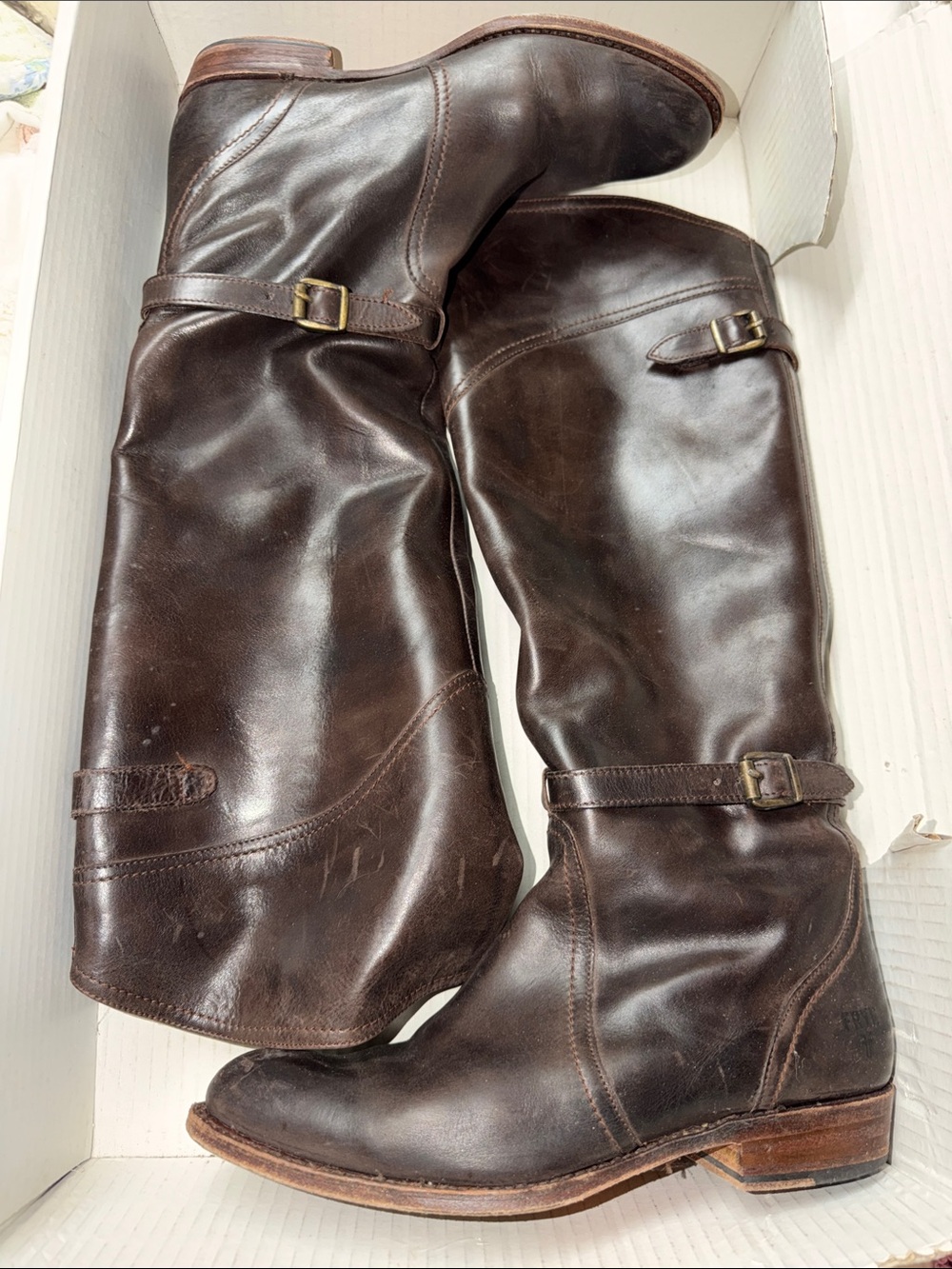 Men's shoe subcategory
